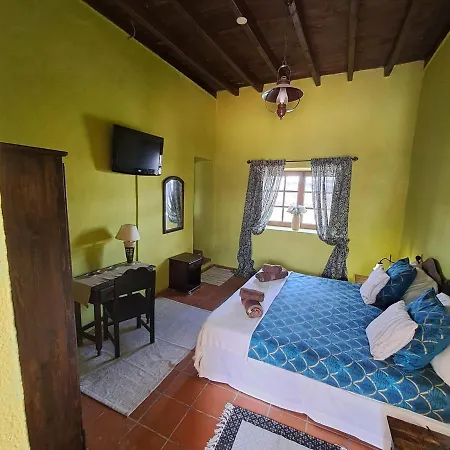 Casona La Orilla 1908 ベッド・アンド・ブレックファスト