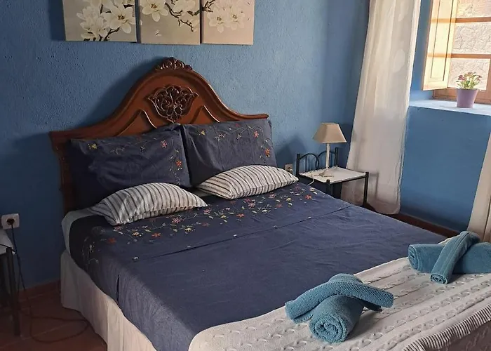 Casona La Orilla 1908 Tias